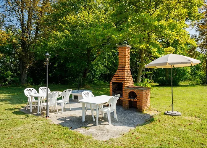 Vila Zichy By Interhome *