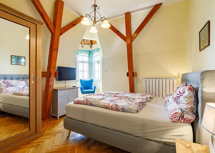 Vila Zichy By Interhome